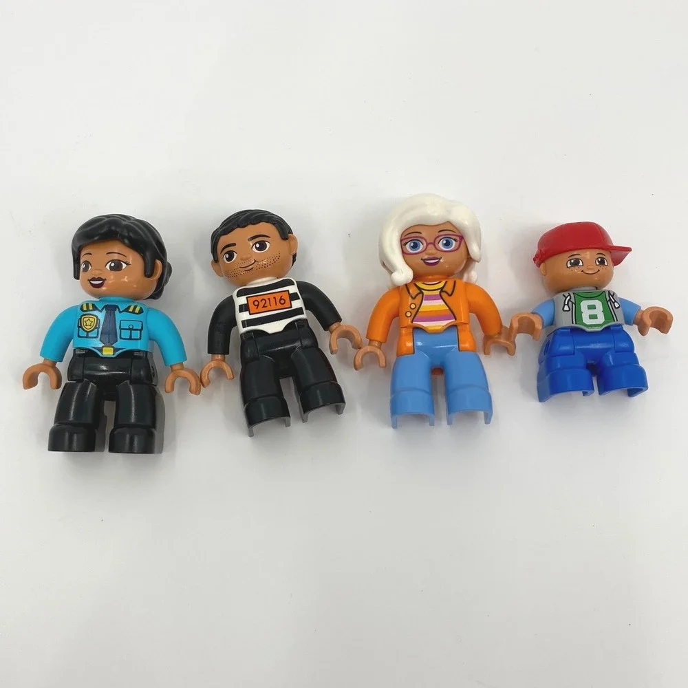 LEGO Duplo Minifigure Lot Police Officer Prisoner‎ 92116 Grandma Boy 4 Figures
